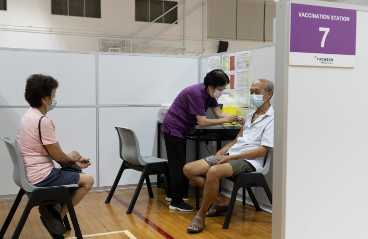 新加坡卫生部通报：400多人打新冠疫苗有不良反应，赔了180万新！