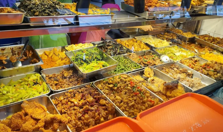 6家超便宜的菜饭摊位！吃得饱只需3元或更少！