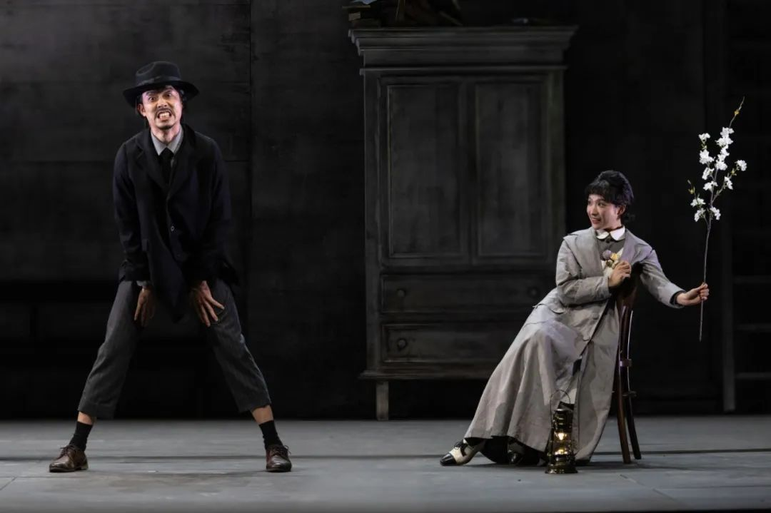 火遍上海的那部剧来新加坡了！首次上映！