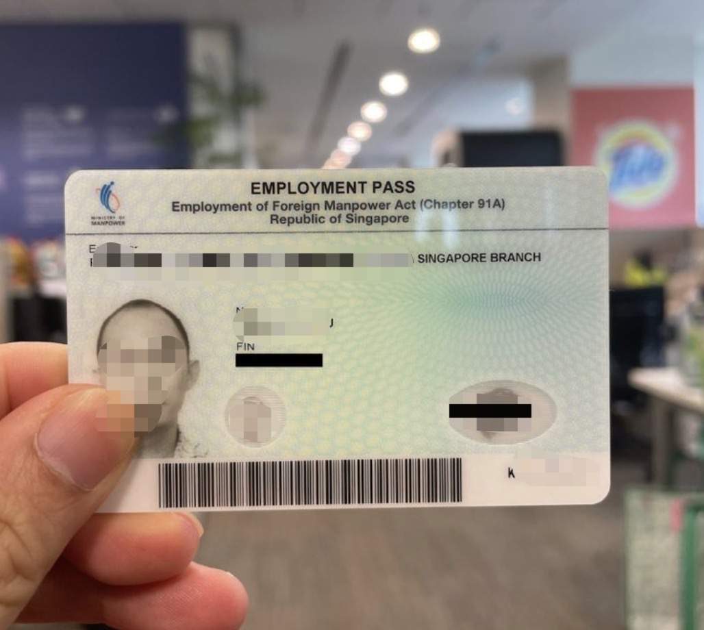 “大反转！我的准证被降级后，拿到新加坡PR！”