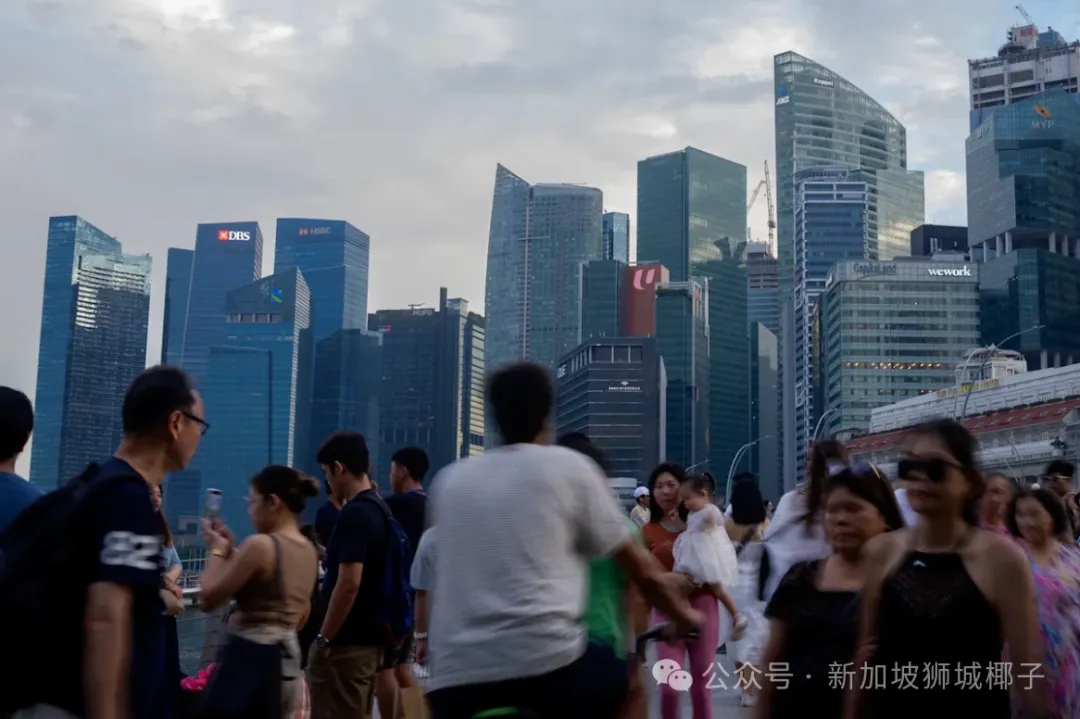 惊！新加坡高薪时代来了？人均月薪将破S$6000！？