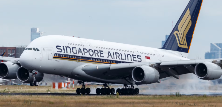 新航、酷航全面上调！这项开支竟一夜翻5倍！新中航班机票疯涨中