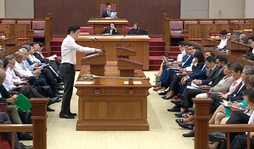 新加坡部长年薪涨到1910万人民币！这套薪酬逻辑不简单